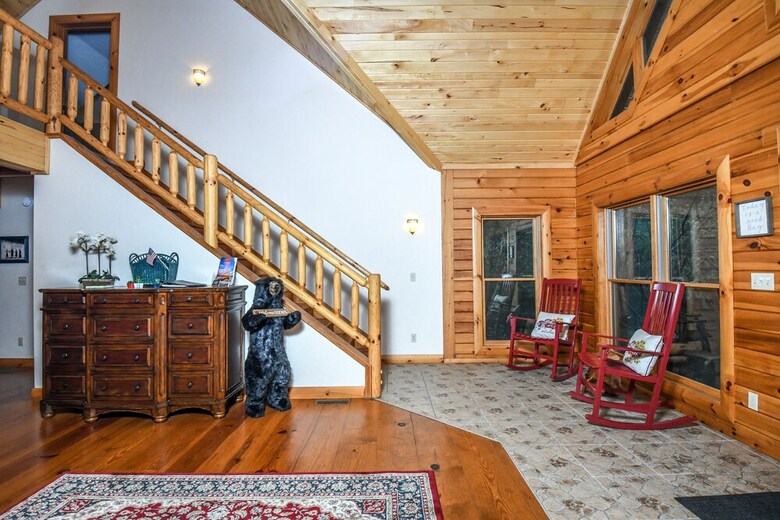 Peak Of Perfection 5 Bedroom House