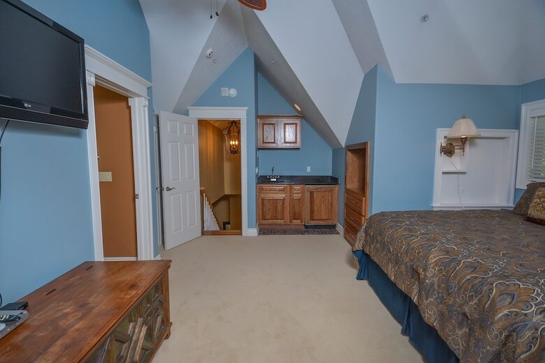 Champagne Taste 6 Bedroom House