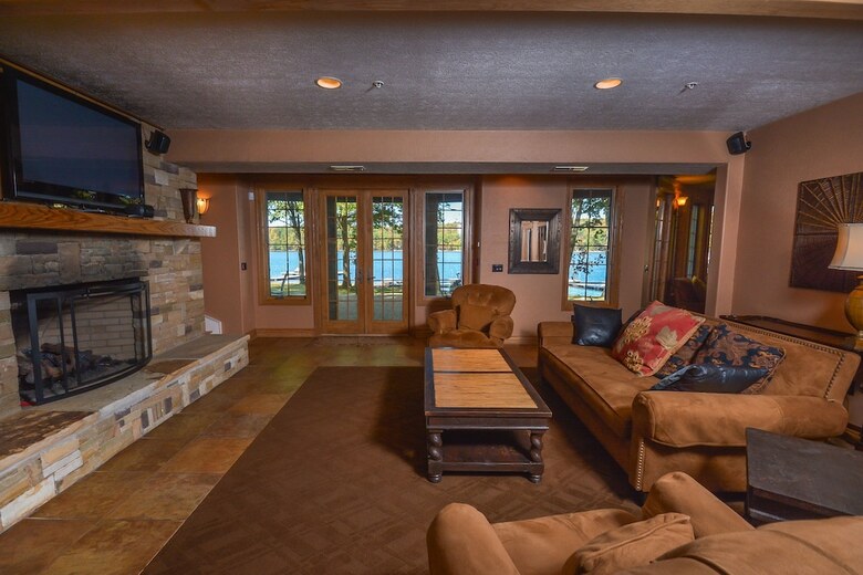 Champagne Taste 6 Bedroom House