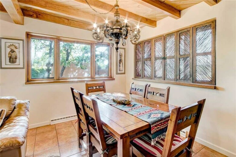 Plaza Splendor - Three Bedroom Home