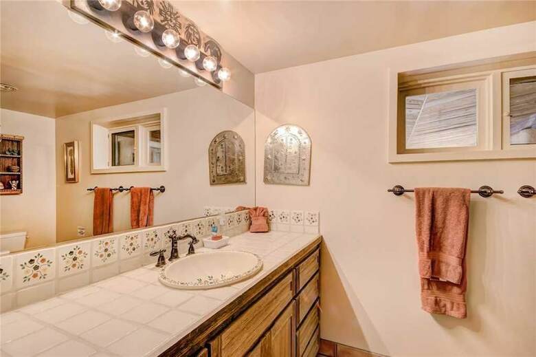 Plaza Splendor - Three Bedroom Home
