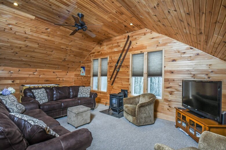 Hideout At Red Pines 3 Bedroom House