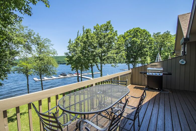 Quiet Reflections 3 Bedroom Townhome