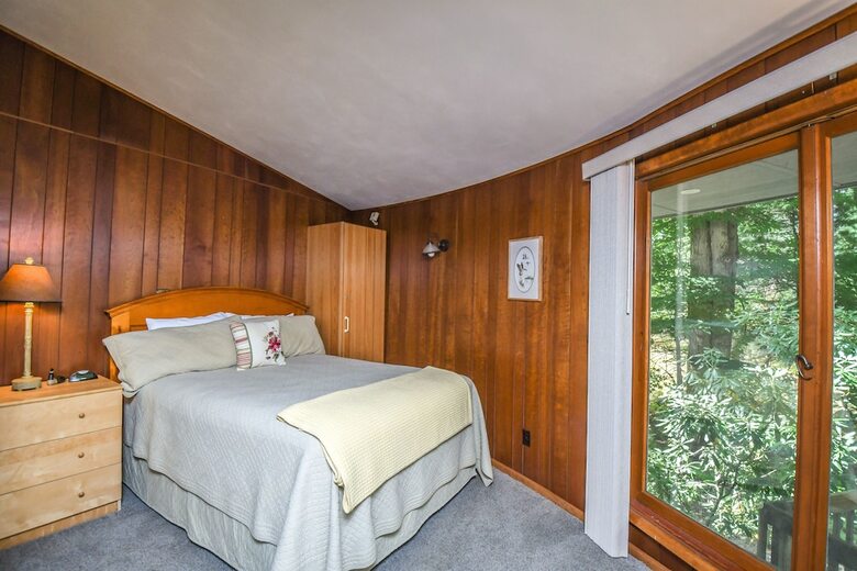 Finn Mccool's 5 Bedroom House