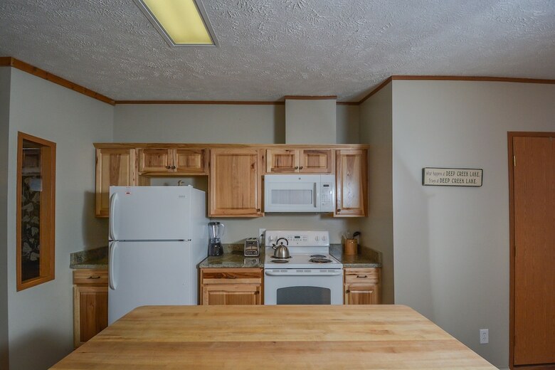 Knotty Pines 3 Bedroom House