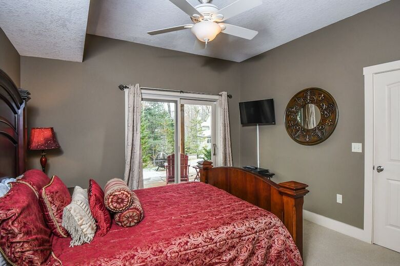 Apartamentos Breathe Easy 5 Bedroom Townhome