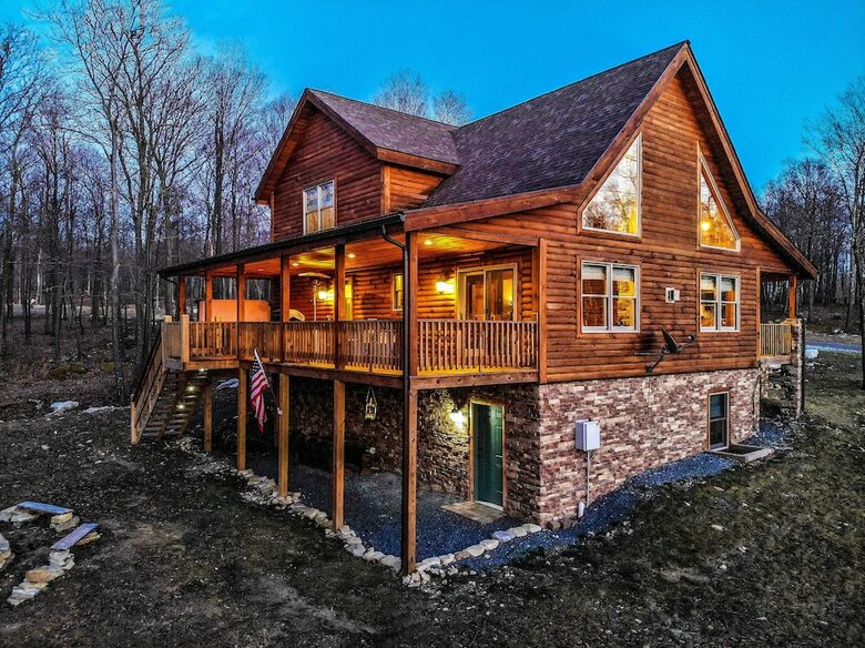 Log Me Inn 5 Bedroom House