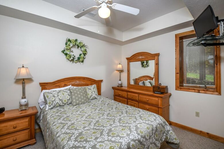 Constantly Cozy 6 Bedroom House