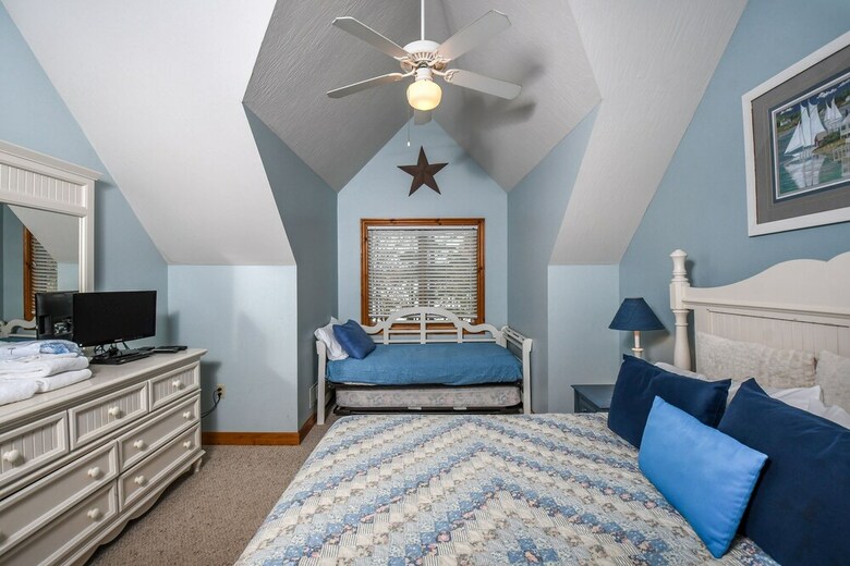 Constantly Cozy 6 Bedroom House