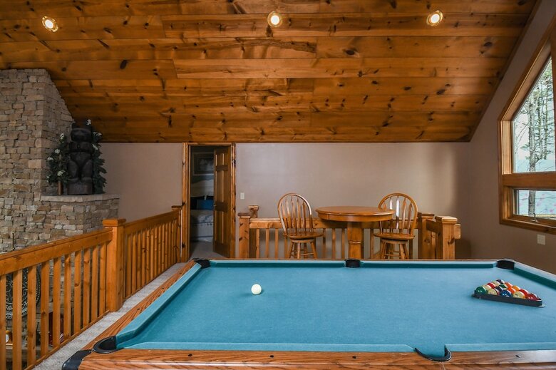 Constantly Cozy 6 Bedroom House
