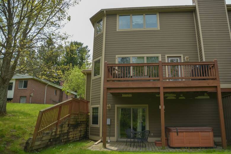 Cottage On The Marsh 4 Bedroom Townhome