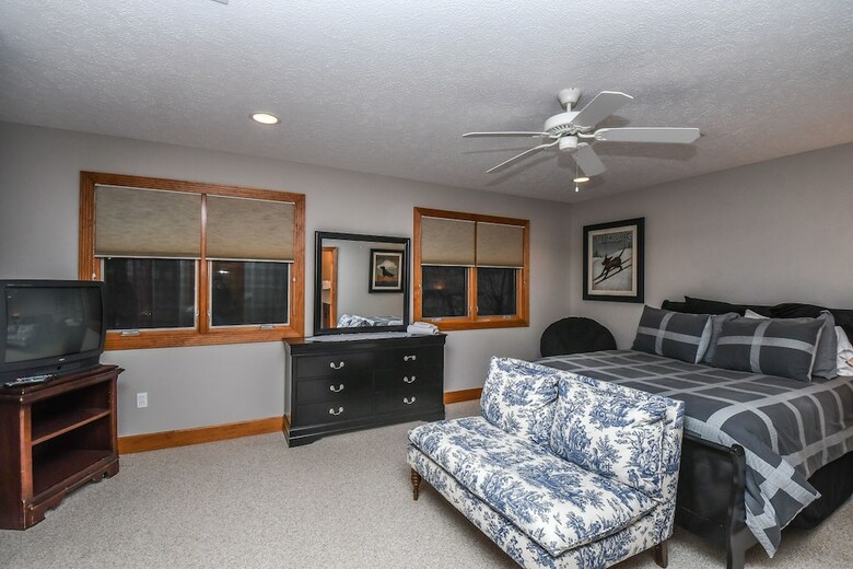 Cottage On The Marsh 4 Bedroom Townhome