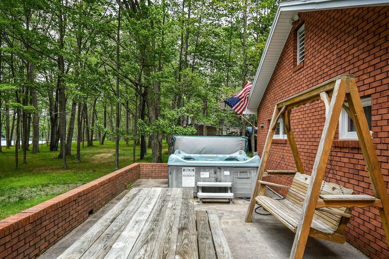 Tranquil Waters 2 Bedroom House