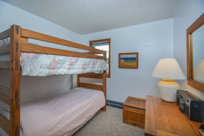 Ski Harbor 4 Bedroom Townhome #16