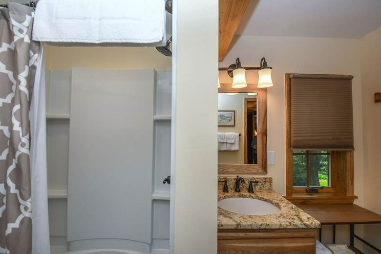 Arbutus Trail 3 Bedroom House