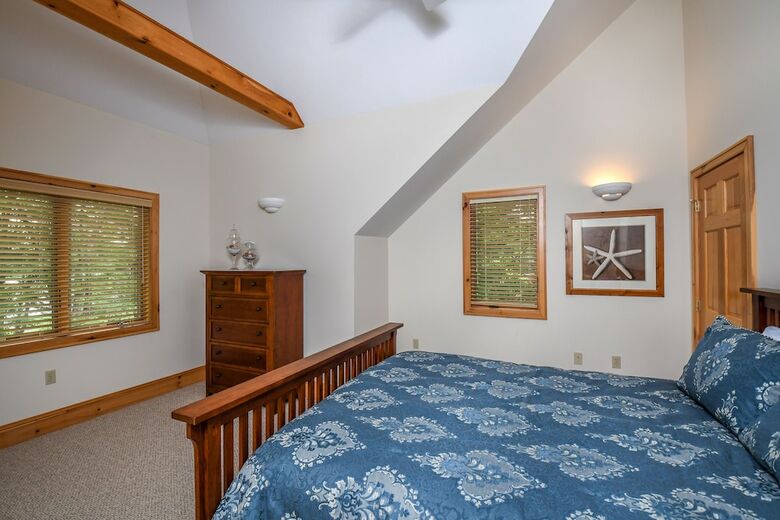 Paradise At Deep Creek 7 Bedroom House