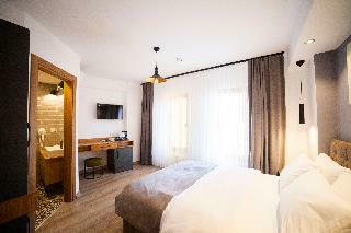 Set Ozer Hotel