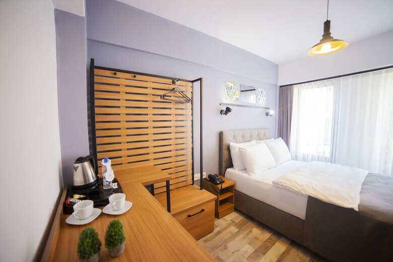 Set Ozer Hotel