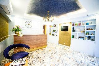 Set Ozer Hotel
