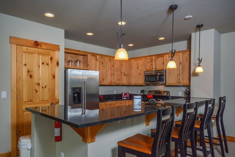 Retreat On Main Street 4 Bedroom Townhome