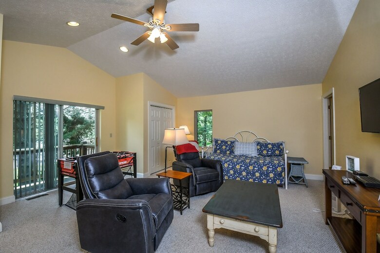 Golden Pond 2 Bedroom House