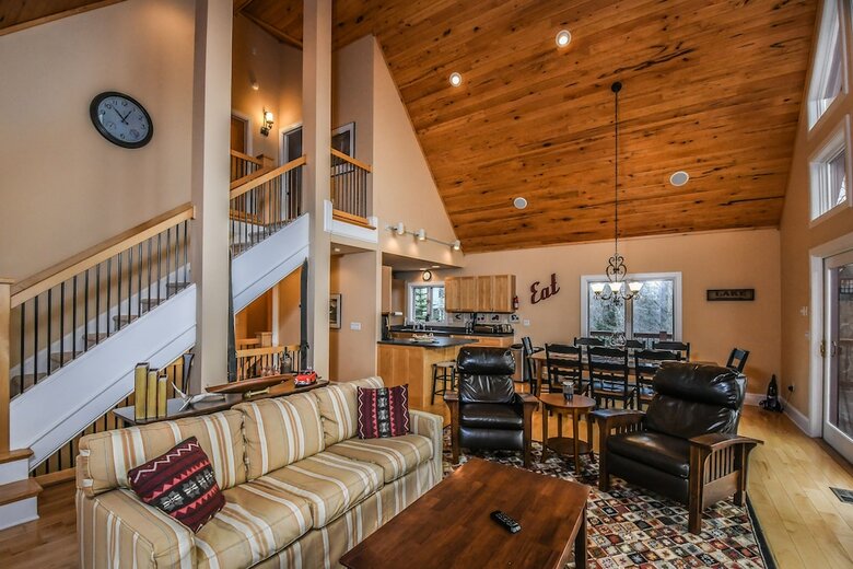 Wisp' N Away 5 Bedroom House