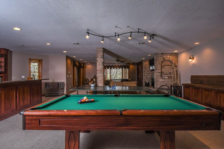 The West Wing 5 Bedroom House
