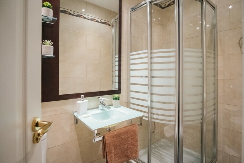 Apartamentos Heima Puerta Del Sol Pza Santa Ana