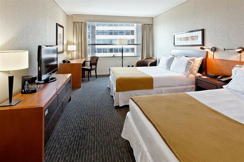 Hotel Holiday Inn Express Santiago Los Condes
