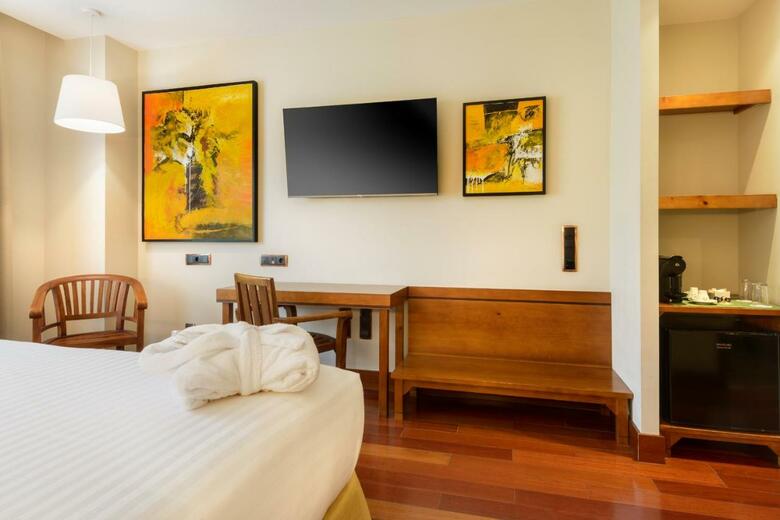 Hotel Monasterio De Bolta�a