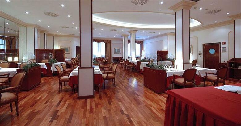 Hotel Roger De Lluria