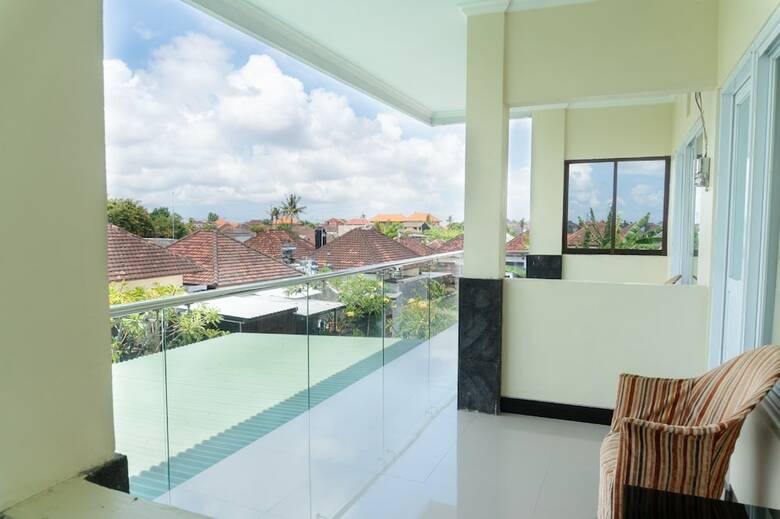 Bed & Breakfast Griya Cempaka Mas