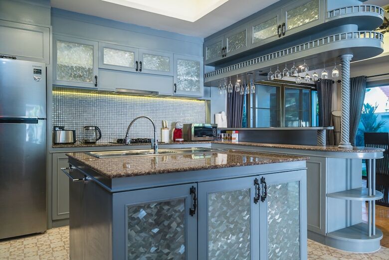 Havana House By Lofty Villas