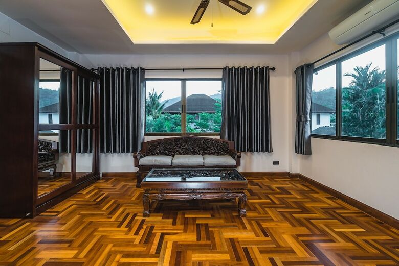 Havana House By Lofty Villas