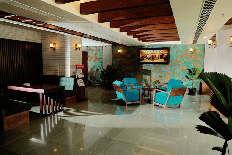 Hotel Yash International Calicut