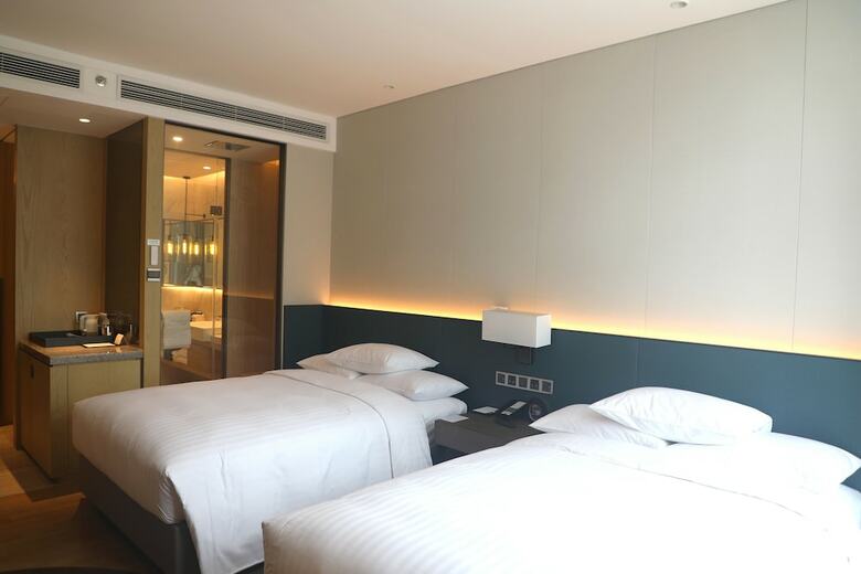 Hotel Courtyard By Marriott Shenzhen Bay