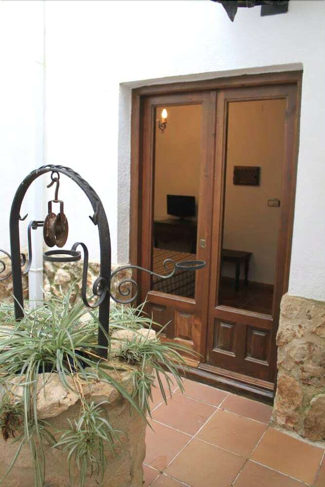 Hotel Velad Al Abyadh