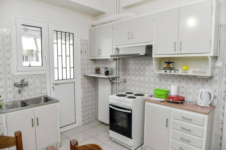 Cozy & Spacious Apartment In Central