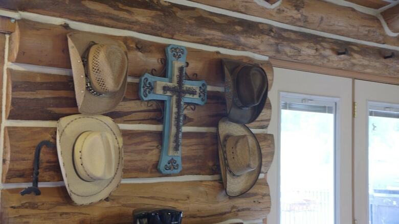 Ghost Canyon Guest Ranch & B&B