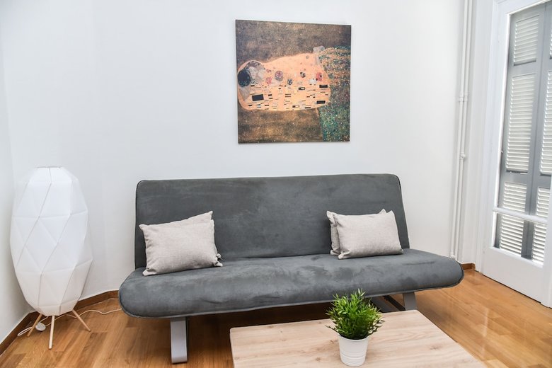 Warm And Cozy Apartment In Athens