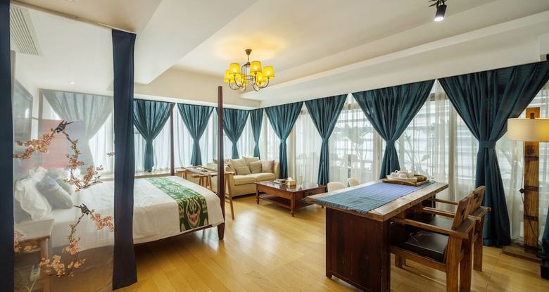 Chengdu Skyline International Apartment