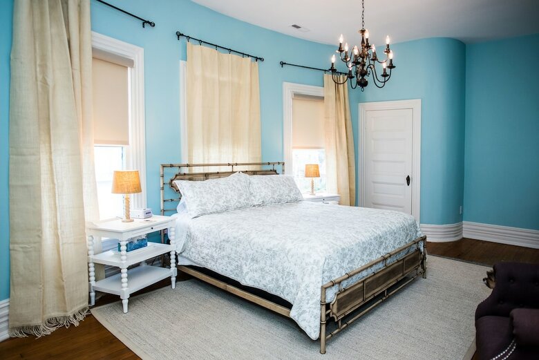 Bed & Breakfast The Jarvis At 220