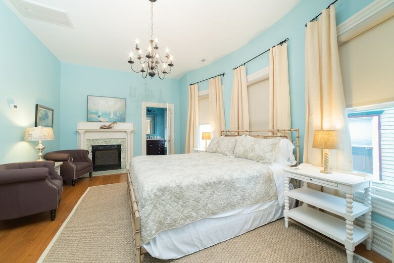 Bed & Breakfast The Jarvis At 220
