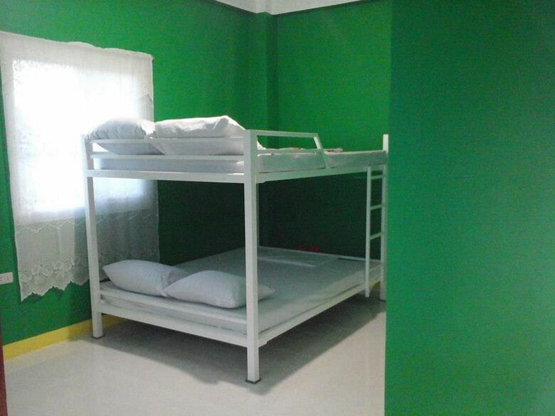 Ravara - Natividad Pension House