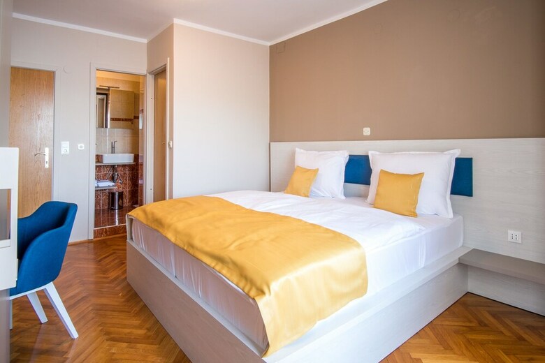 Hotel Rooms Nadia