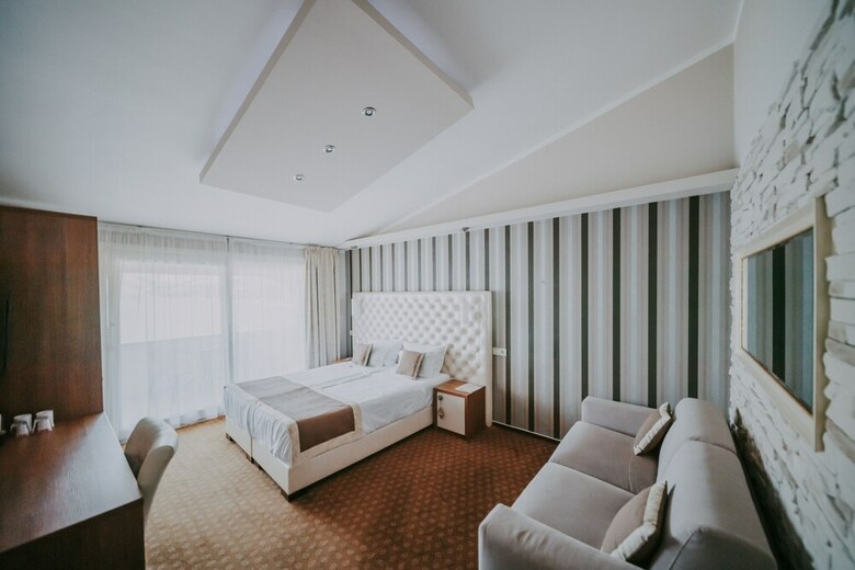 Hotel Rooms Nadia