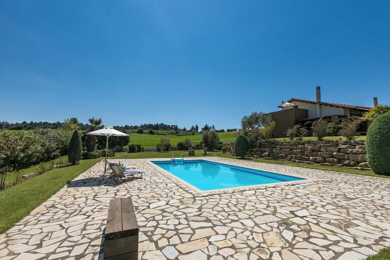 Inuit I Luxury Pool Villa