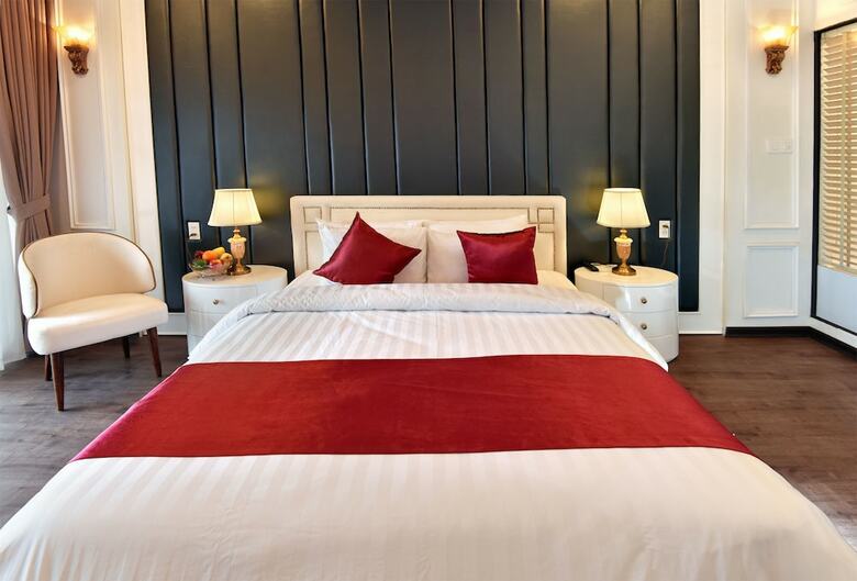 Viet 4 Seasons Hotel