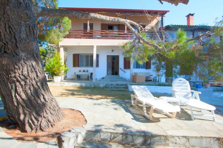Barlee Beachfront House