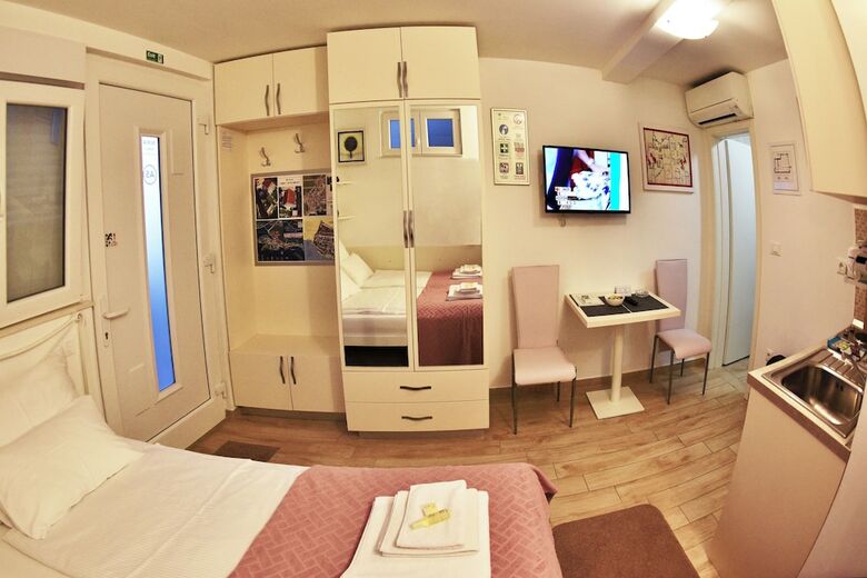 Nika Family Apartments